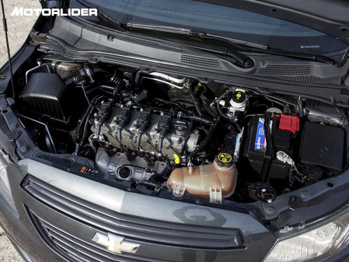 Imagen 10 de 25 de Chevrolet Prisma Joy Extra Full | Permuta / Financia