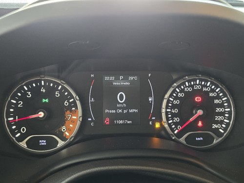Jeep Renegade 1.8 16V FLEX LONGITUDE 4P AUTOMÁTICO