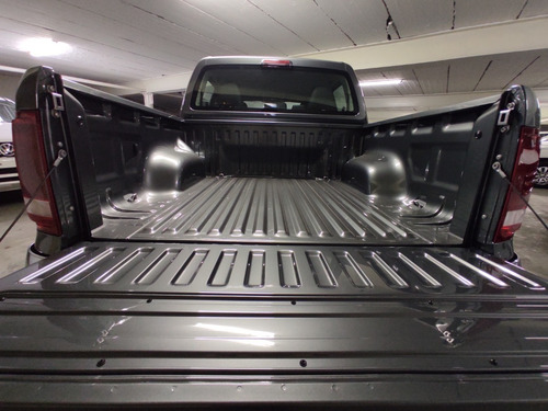Imagen 9 de 15 de Volkswagen Amarok 2.0 Cd Tdi 180cv 4x2 Highline Mt 2021
