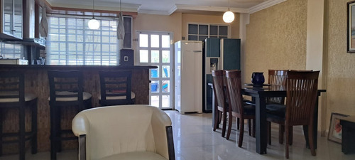 Imagen 2 de 7 de Townhouse En Venta, Residencias Villas Martinique, Lecheria