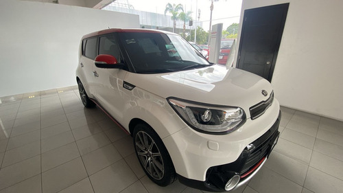 Imagen 5 de 15 de Kia Soul 2017 1.6 Sx Turbo At