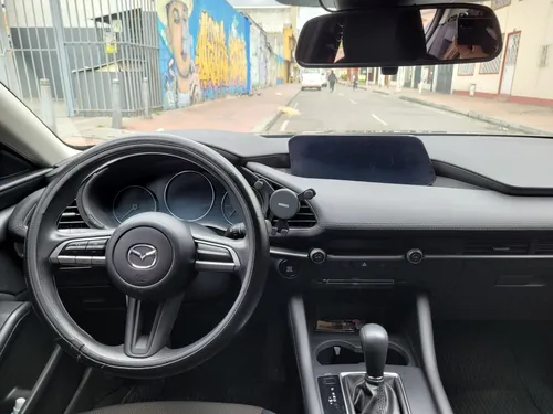 Mazda 3 2.0 Prime