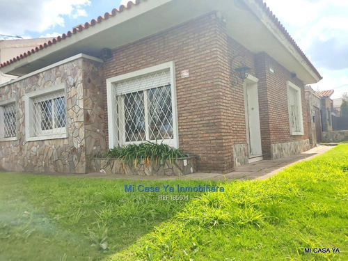Imagen 4 de 30 de Venta Casa Malvín Sur 2 O 3 Dormitorios Padrón Único Cw185514