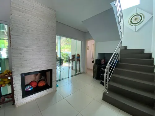 Linda Casa No Bairro Pedra Branca - Palhoça - Sc