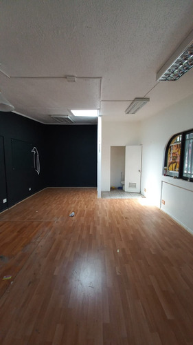 Local Interior En Portal De La Viña Ii Av. Quilín