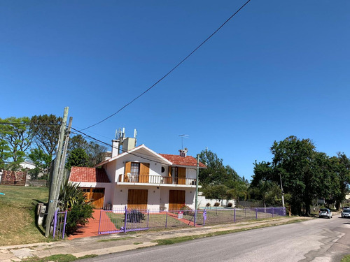 Casa En Venta En Playa Mansa