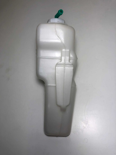 Imagen 4 de 5 de Deposito De Agua De Radiador Honda Civic 92 Al 2000