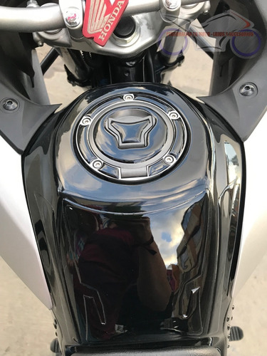Imagen 3 de 7 de Protector Tanque + Pierneras Stop Grip Honda Xre190 Y Xre300