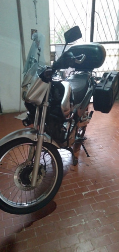 Imagen 6 de 14 de Honda Falcon 400
