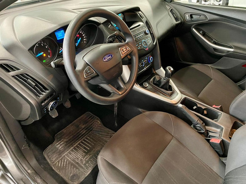 Ford Focus III 1.6 S