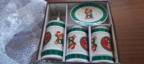 Set De Accesorios Para El Baño Navideño Blanco-verde-rojp (Usado)
