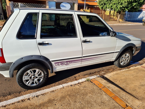 Imagem 4 de 8 de Fiat Uno Way