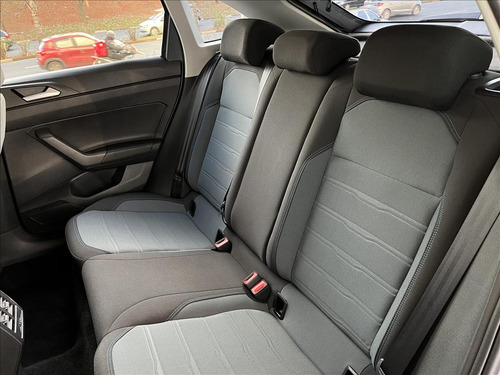 Volkswagen Nivus 1.0 200 TSI TOTAL FLEX COMFORTLINE AUTOMÁTICO
