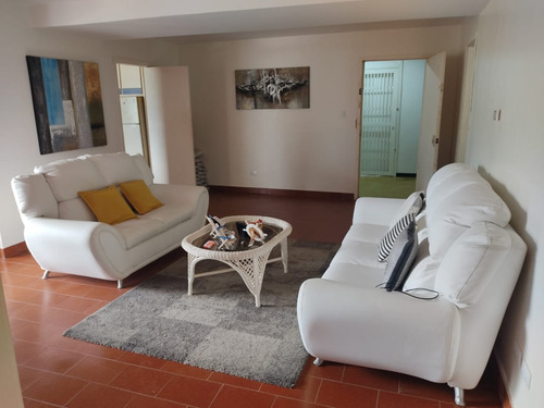 Venta Apartamento Camuri Mar Con Vista A La Montaña