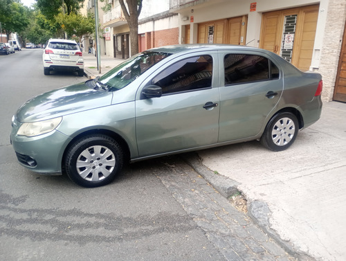 Volkswagen Voyage 1.6 Comfortline Plus 101cv