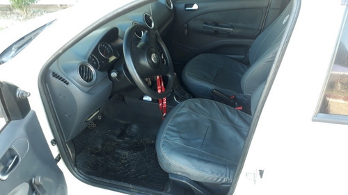 Volkswagen Gol 2010 1.0 Trend Total Flex 5p