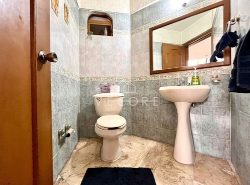 Imagen 8 de 30 de Casa En Venta, Av. Naciones Unidas, Zapopan
