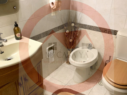 Imagen 21 de 22 de Venta O Permuta Duplex La Blanqueada 2 Dormitorios , Luminoso, Comodo, Piscina, Garage, Parillero, Area Libres, Complejo Cerrado,seguridad.