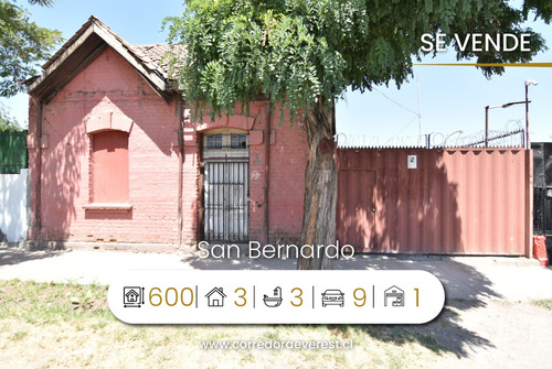Se Vende Casa Con Amplio Terreno En San Bernardo.