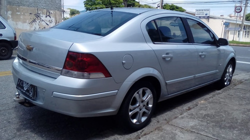 Chevrolet Vectra 2.0 Elegance Flex Power 4p