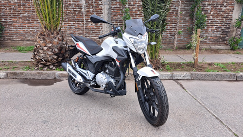 Imagen 4 de 16 de Aprilia Stx 150 2017 Excelente Estado, Al Día, Transferible
