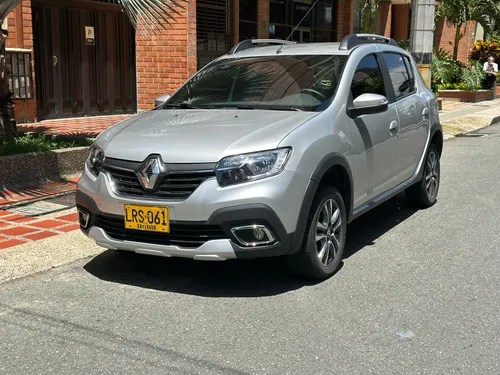 Renault Stepway 1.6 Intens Cvt