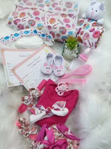 lifcasual Boneca bebê reborn menina 17 boneca de arte para bebês da vida  real corpo de pano macio ótimo para maiores de 3 anos roupas pontilhadas  rosa : : Brinquedos e Jogos