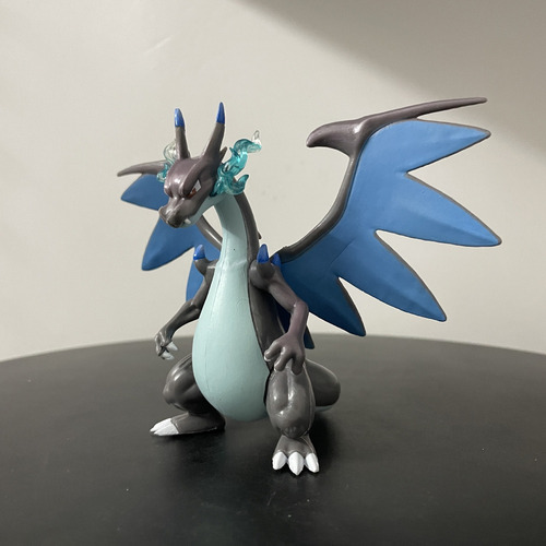 A Figura De Acción Pokémon Mega Dark Charizard De Juguete,