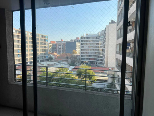 Arriendo Deparatmento 2 Dormitorios, Cocina (103815)