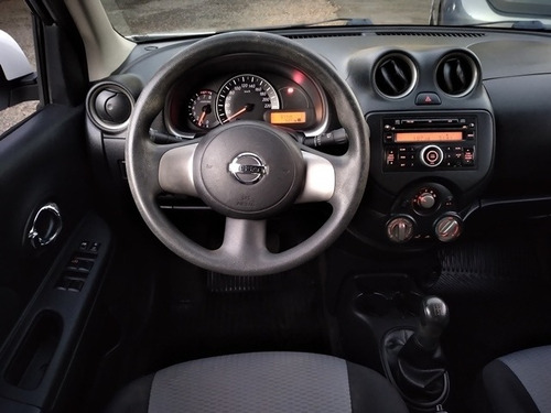 Imagem 7 de 7 de Nissan March 1.6 Rio 2016 Mt5