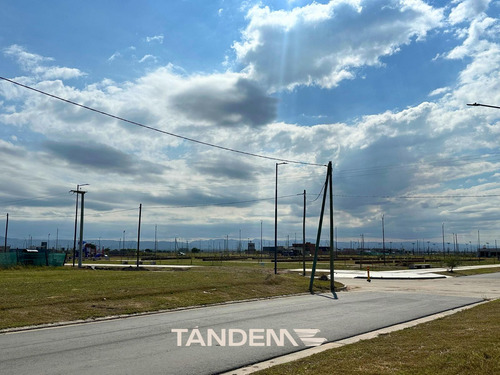 Terreno En Manantiales - Cuestas De Manantiales
