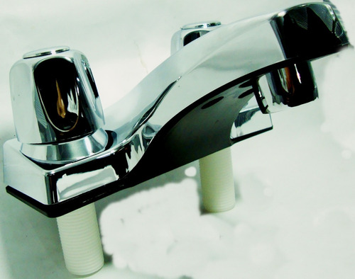 Llave De Lavamanos Doble Plastica Belt-g Gri-0633
