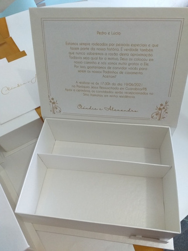 Imagem 3 de 3 de 16 Convite Padrinhos De Casamento Em Cartonagem