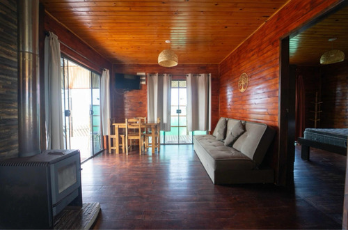Casa De Alquiler (barra Del Chuy Uruguay)a Orilla Del Arroyo