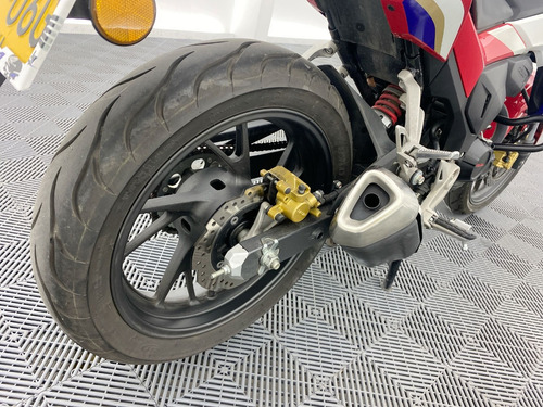 Imagen 18 de 25 de Honda Cb 190r Racing
