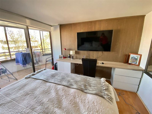 Imagen 8 de 19 de Departamento En Venta De 4 Dorm. En Providencia
