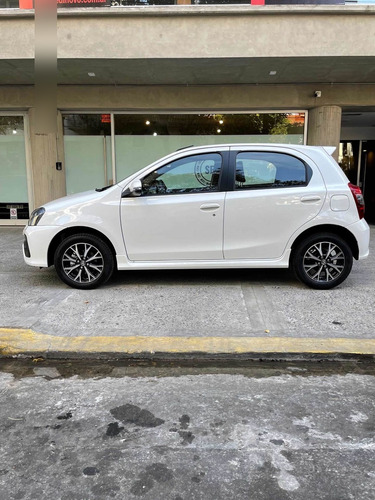 Imagen 4 de 22 de Toyota Etios Xls At