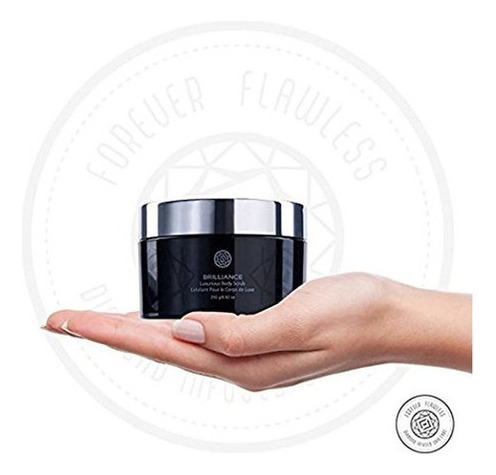 Forever Flawless Brilliance - Diamond Body Scrub 220 G / 7,7