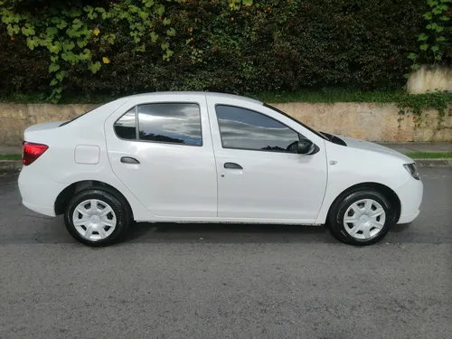 Renault Logan 1.6 Authentique / Life. Mecánico