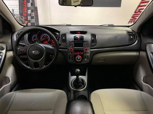 Kia Cerato 1.6 Ex2 Sedan 16v Gasolina 4p Manual