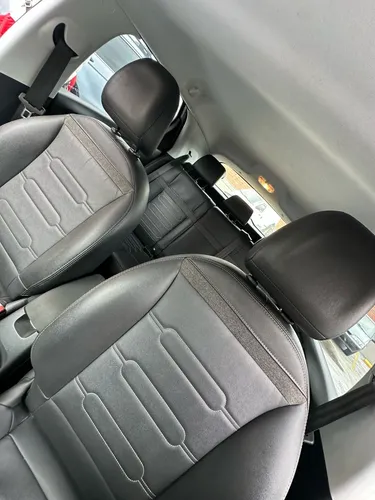 Citroën C4 Cactus 1.6 Shine Turbo Aut