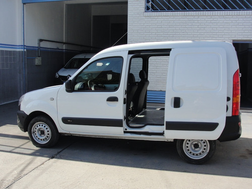 Imagen 14 de 22 de Renault Kangoo Ph3 Gran Confort 1,6 2p Año 2017