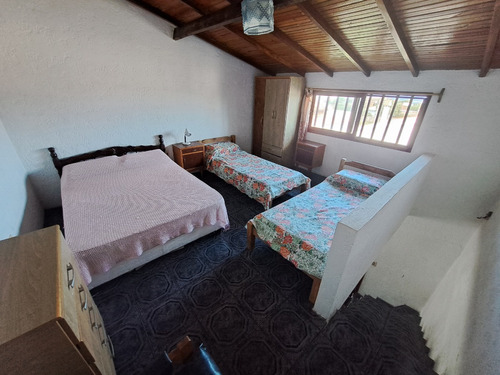 Inmobiliaria Costa Azul Vende Dos Casas Y Dos Apartamentos A Una Cuadra De La Playa Antoniopolis, Rocha.