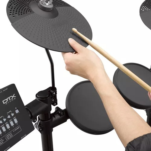 Batería electrónica Yamaha DTx452k Dtx 452 DTX-452k color negro