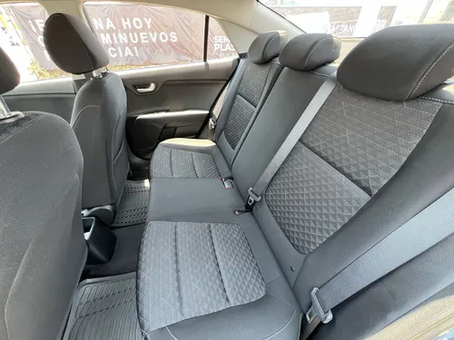 Kia Rio 1.6 Lx Sedan Mt