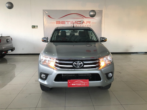 Imagem 2 de 12 de Hilux Cabine Dupla 2.8 Diesel