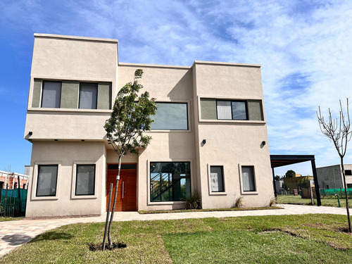 Alquilo Casa A Estrenar Barrio Santo Tomás En Pilar