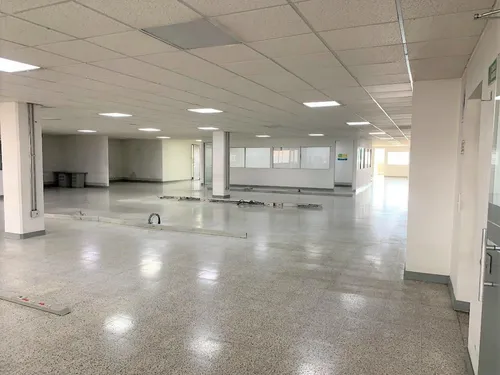 Arriendo De Bodega Comercial