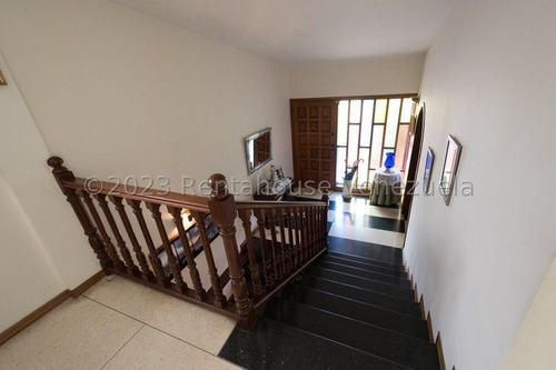 Casa En Venta El Marques Jose Carrillo Bm Mls #25-2098