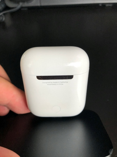 AirPods De 2º Geração - Chip H1 - Com Estojo De Recarga